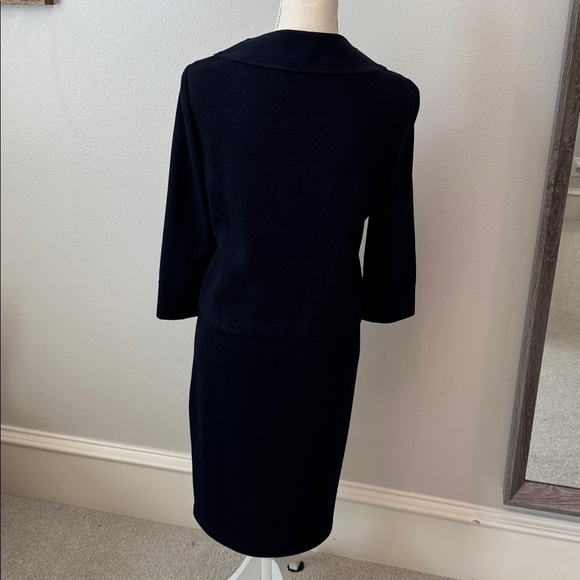 St. John Collection Navy Skirt Set - Picture 2 of 2
